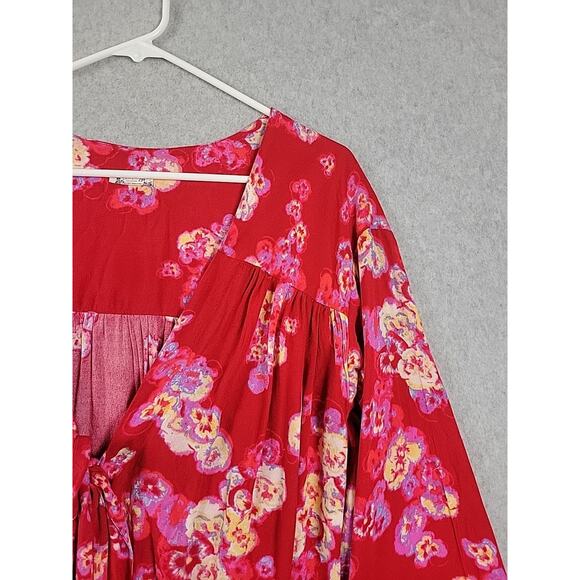 Intimately Free People Red Floral Bell Sleeve Tie Front Lace Bodysuit Large - Picture 4 of 15